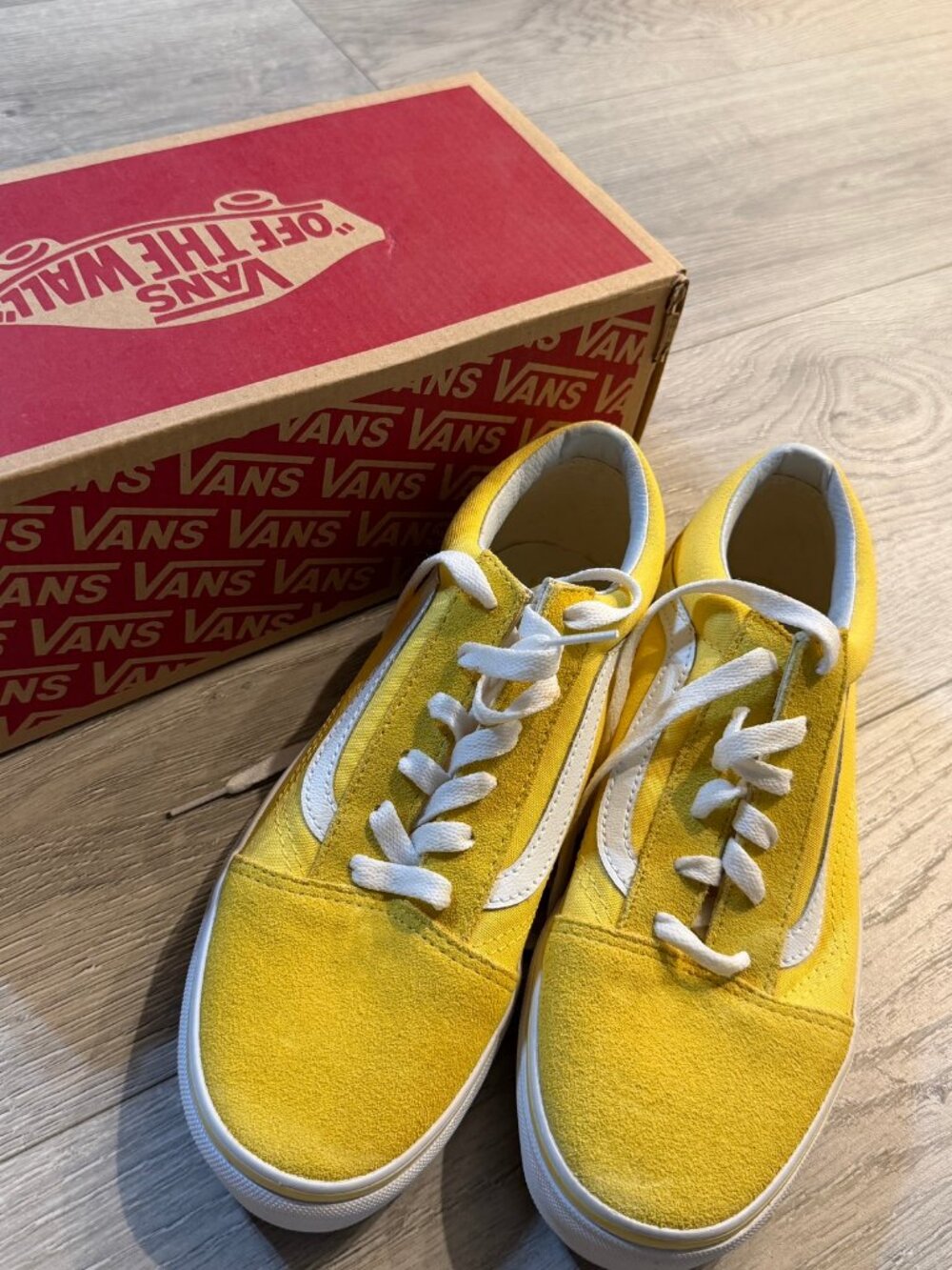 Vans Old Skool Yellow Suede Sneakers Women's 6.5 NEW with Box